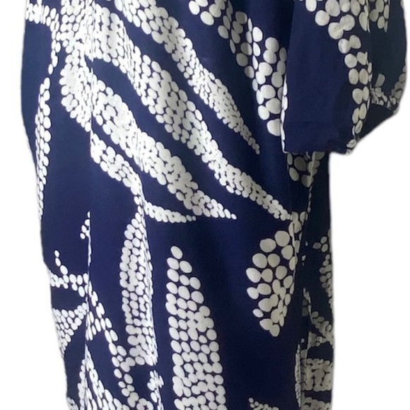 Mo Woman Abstract Print Casual Dress M Navy Blue White V-Neck Short Sleeves - Picture 4 of 14